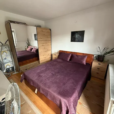 Family-friendly House In Butel