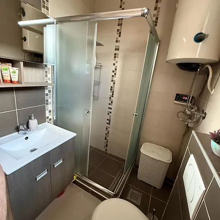 Apartment Family-friendly House In Butel