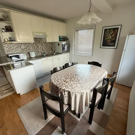 Apartment Family-friendly House In Butel Skopje